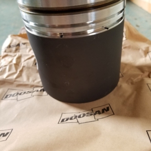 PISTON ĐỘNG CƠ DOOSAN DE12TIS STD